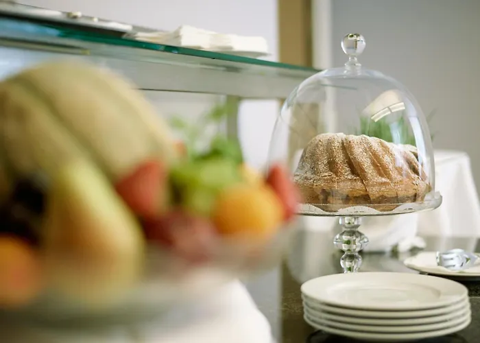 Hotel By Ihg